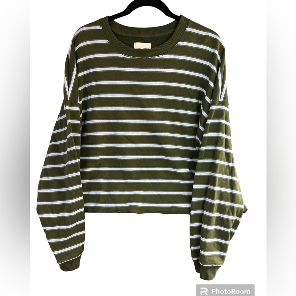 American Eagle cropped sweatshirt green/blue stripped size XL